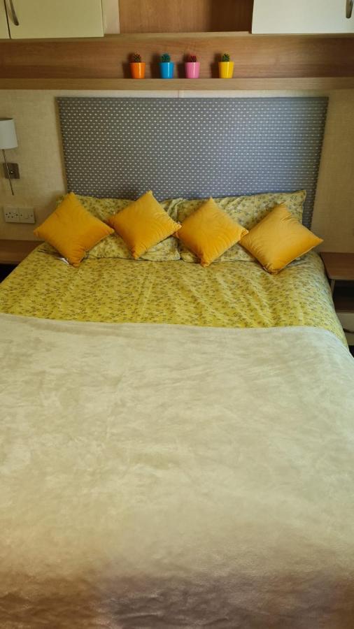 Avonmore Martello * Clacton-on-Sea